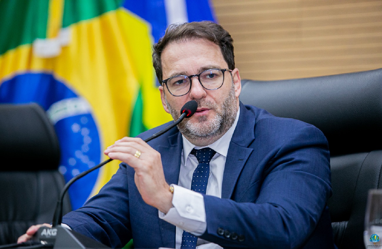 Deputado Alex Redano solicita manutenção urgente da RO-458, que liga Alto Paraíso a Triunfo