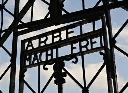 Remarkable Holocaust Nonsense #69: Murdering and Flaying the Skin from Prisoners to Make Human Skin Clothes, Saddles and Ladies’ Handbags at Dachau