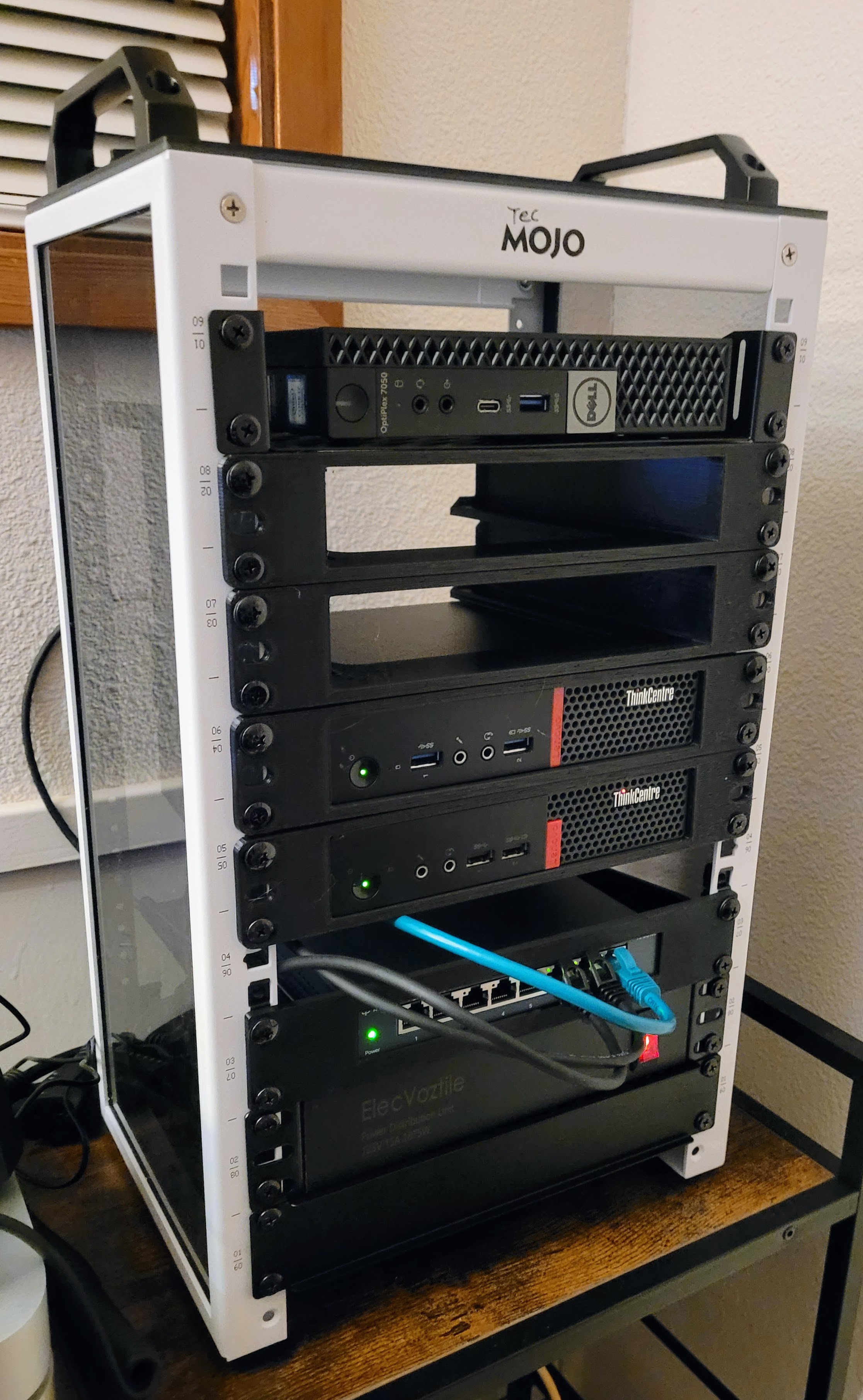 Mini server rack
