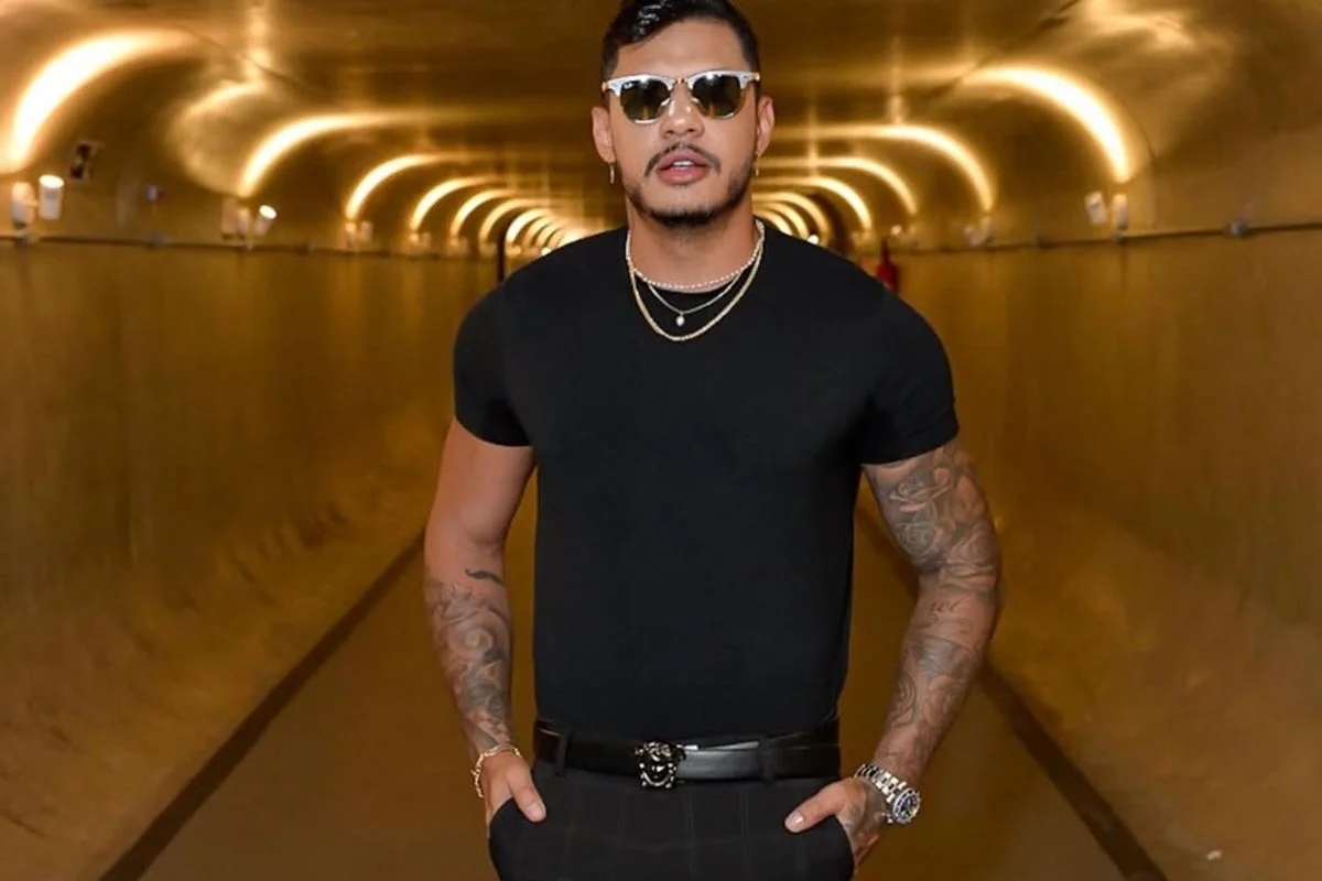 Rapper Hungria é internado em Brasília por suspeita de bebida adulterada e mobiliza autoridades de saúde