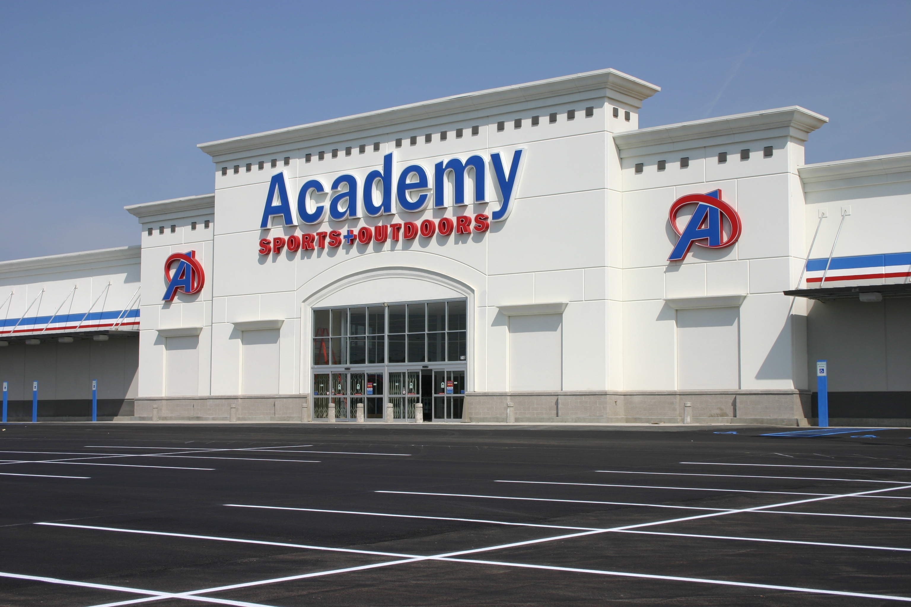 BizDecoded Recap Session #3: Academy Sports + Outdoors – The Underdog of American Sporting Retail