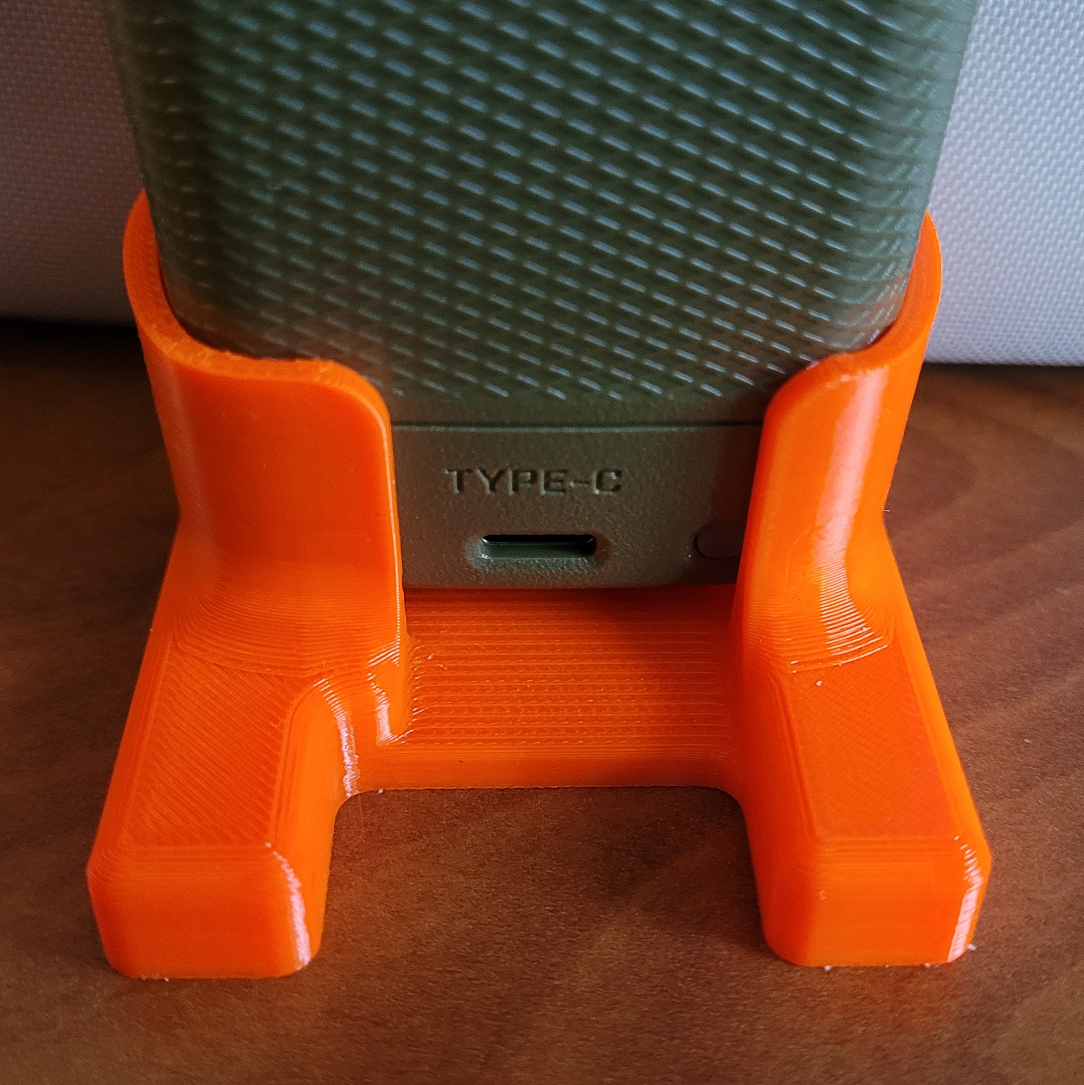 Desktop stand, rear view