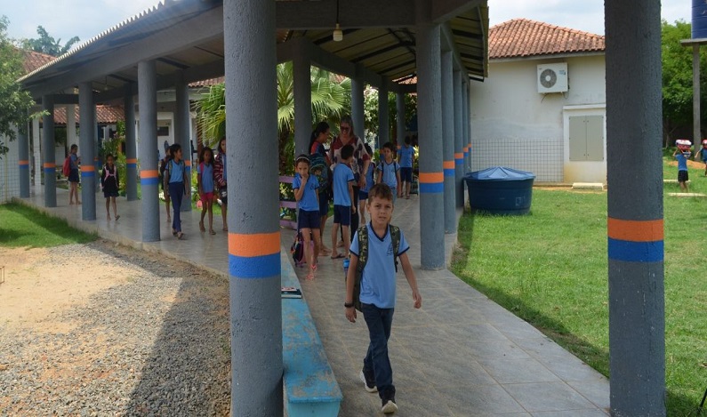 Escola Municipal Maria de Jesus Grilo recebe melhorias estruturais com apoio do deputado Ezequiel Neiva