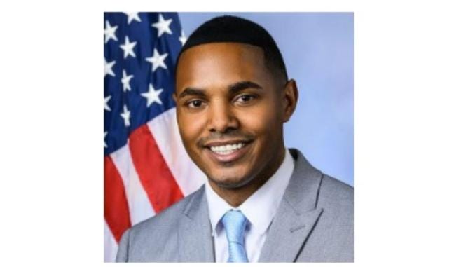 Bill Proposes “Antisemitism Monitors” for Colleges that Would Limit First Amendment