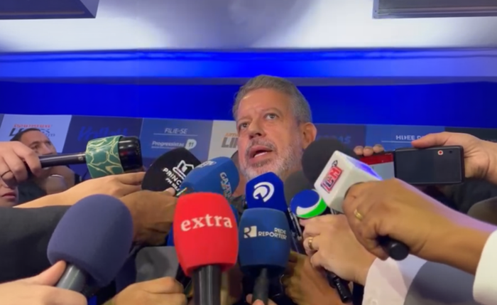 Arthur Lira lança pré-candidatura ao Senado em Alagoas e evita falar de JHC